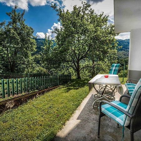 Apartment Blaz Podmelec Luaran gambar
